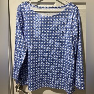 Vineyard Vines NWOT top size XL